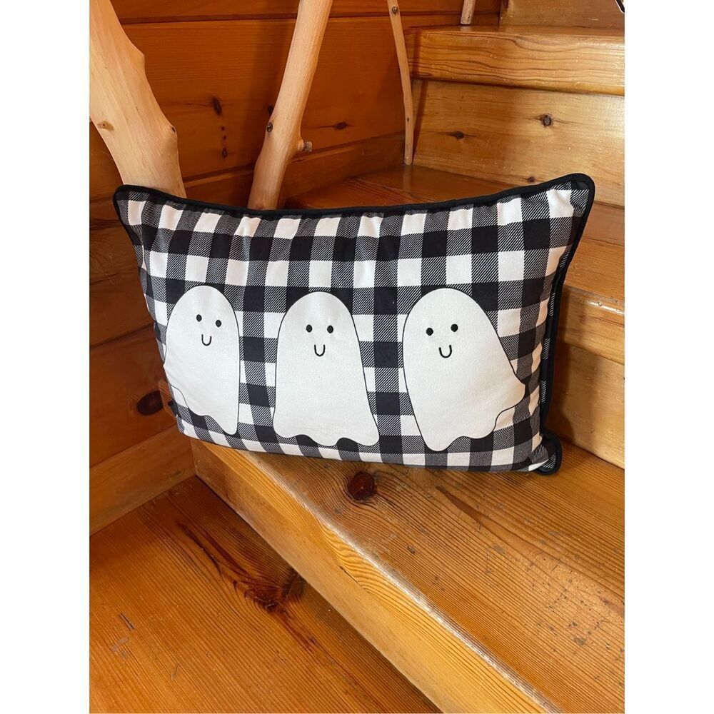 Halloween Themed Pillow - Ghosts